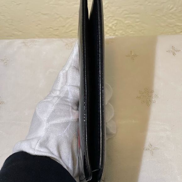 CHANEL make up pallet bifold patent leather wallet - Picture 4 of 16
